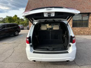 2017 Dodge Durango GT showcasing its sleek design, bold lines, and premium details, offering a powerful and comfortable driving experience.