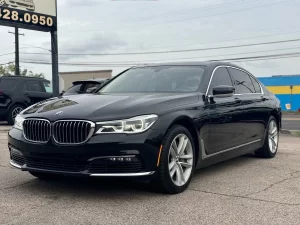 Highlighting key features of the 2016 BMW 7 Series, showcasing luxury, advanced technology, and premium performance details.