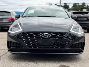 2020 Hyundai Sonata SEL showcasing its modern design and refined features.