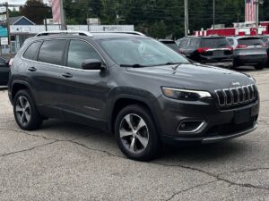 2018 Jeep Grand Cherokee showcasing sleek design, spacious interior, advanced technology features, and rugged off-road capability.