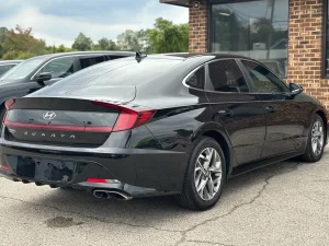 2020 Hyundai Sonata SEL showcasing its modern design and refined features.